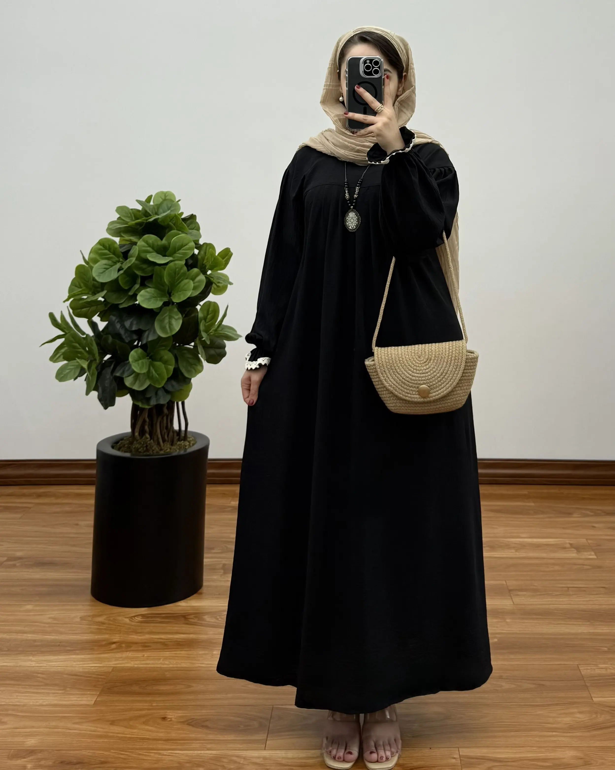 مانتو زنانه بلند ابروبادی مدل آیناز